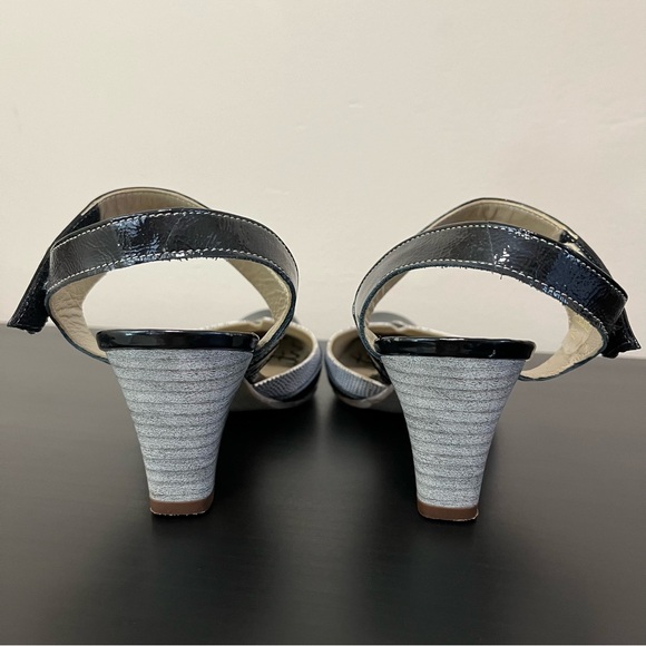 Tour En Ville Heeled Mary Jane Style Shoes - Picture 9 of 13